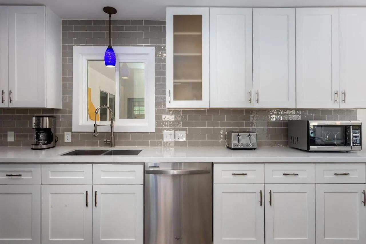 Lemon Twist By Acme House Company Villa Palm Springs 0*,  United States