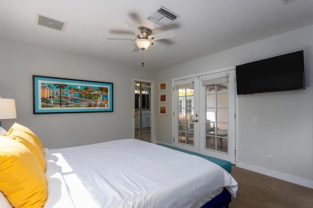 Lemon Twist By Acme House Company Villa Palm Springs